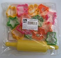 SET 14 FORMINE + ACCESSORI SOGGETTI ASSORTITI CWR